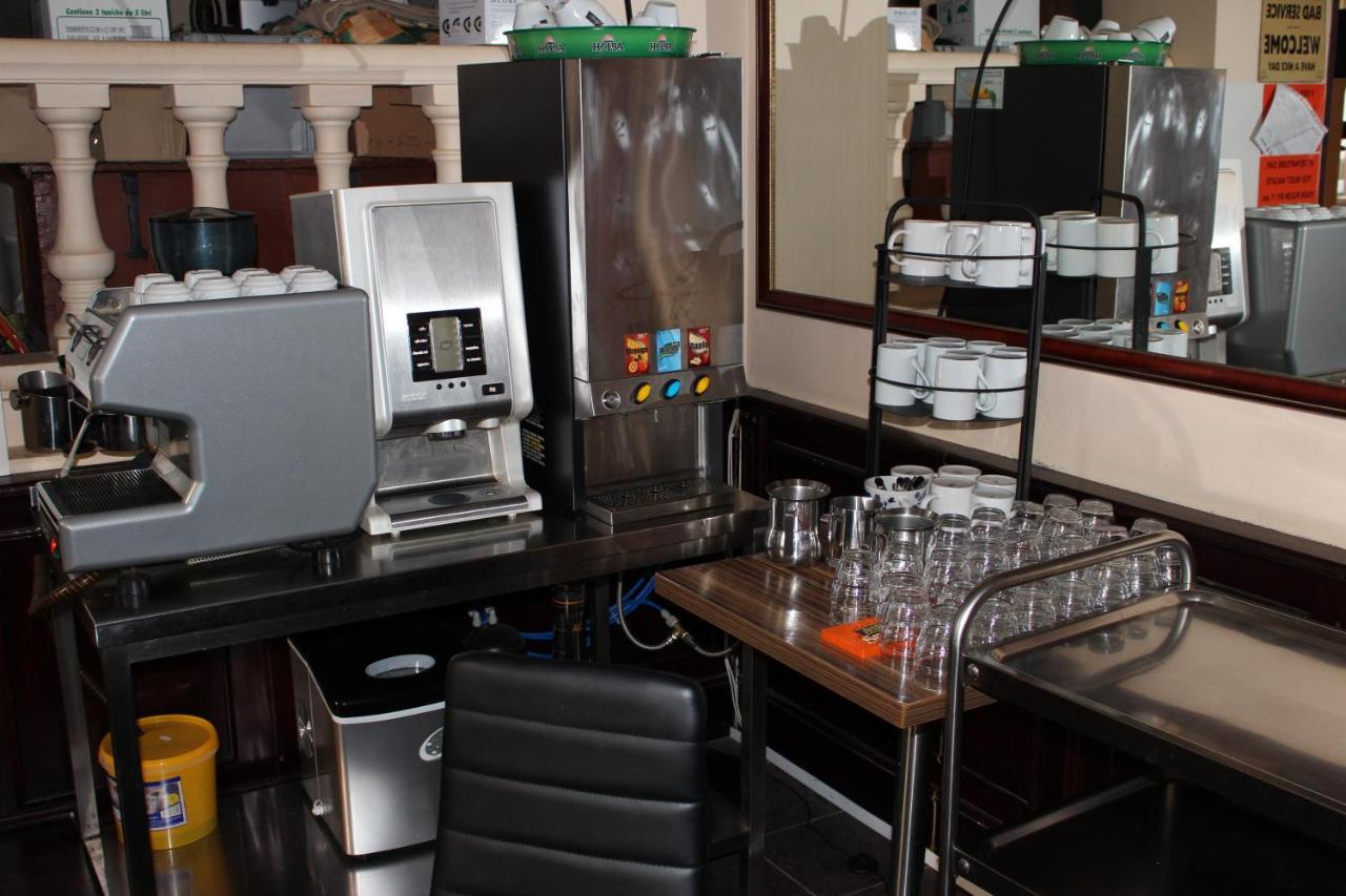 Hotel Praha Club Bed & Breakfast מראה חיצוני תמונה