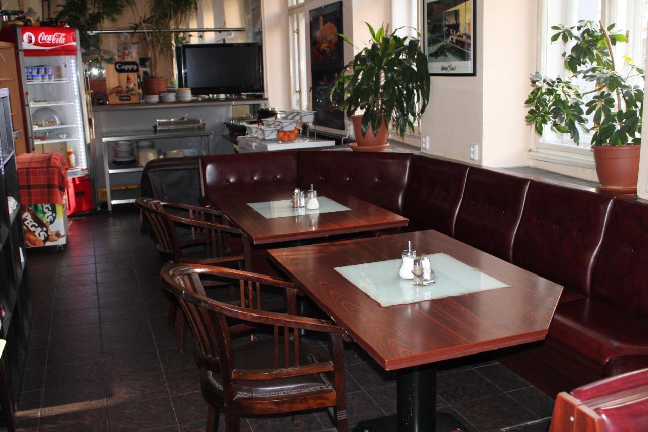 Hotel Praha Club Bed & Breakfast מראה חיצוני תמונה